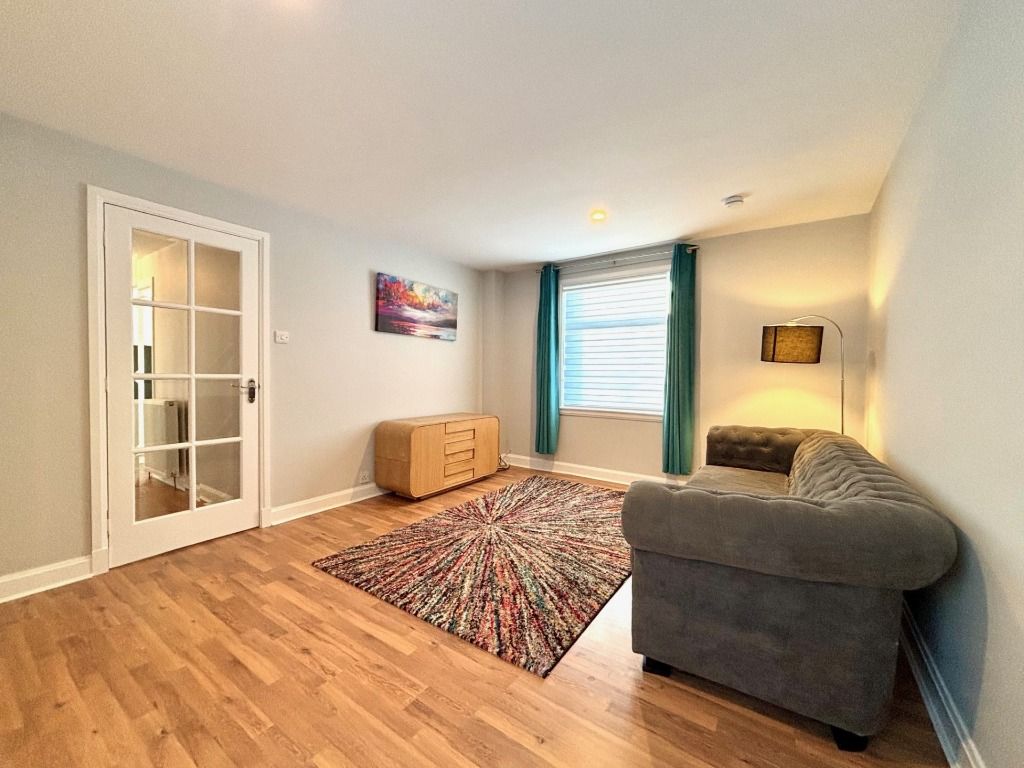 Property photo 3 of 14 Photo 3