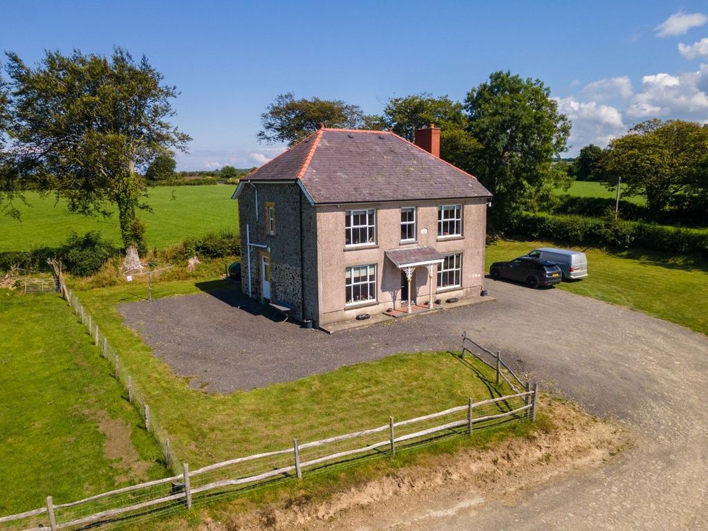 Property photo 3 of 50