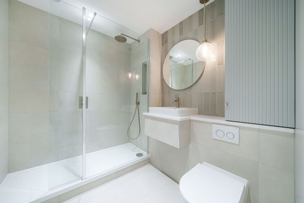 Additional image 7 of 3 bed flat for saleFellowes Rise, Winchester SO22