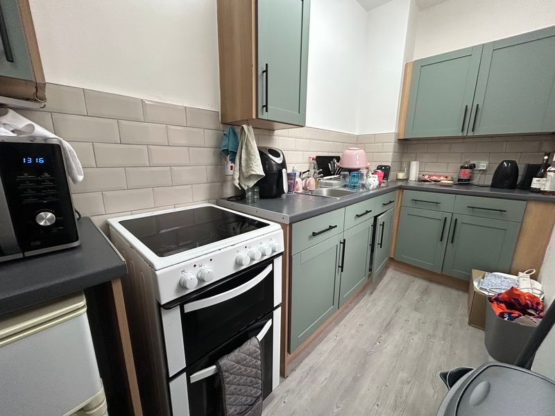 Property photo 3 of 6 Photo 7