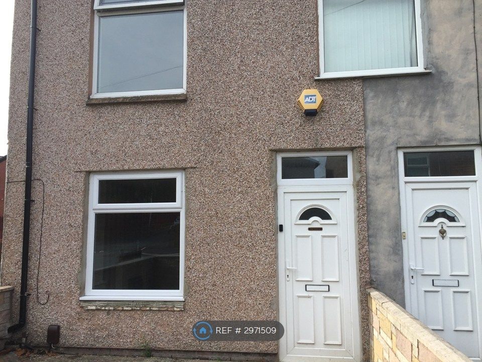 Property photo 3 of 19 15 Thomas Street