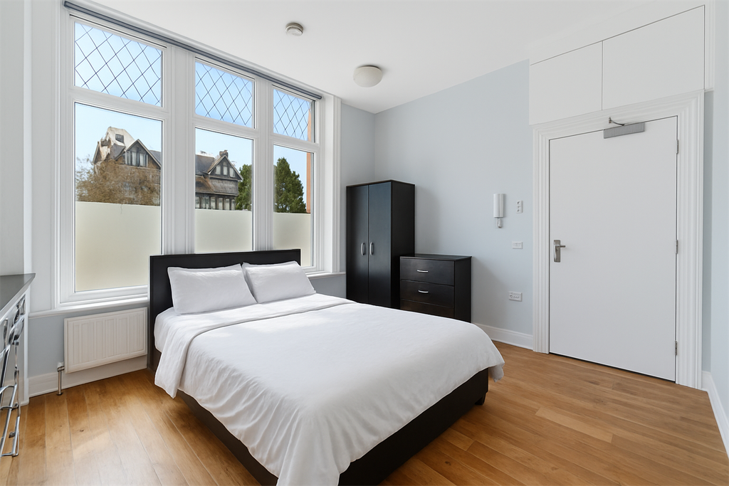 Property photo 1 of 5 (Main)