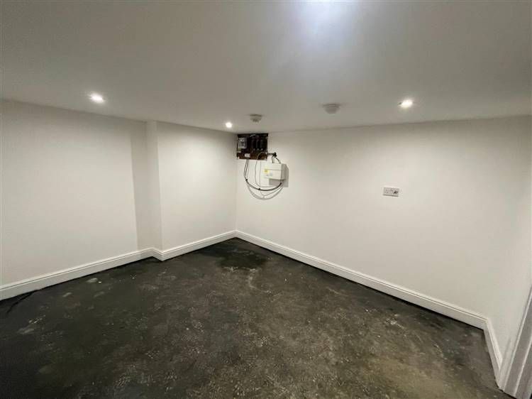 Property photo 3 of 3