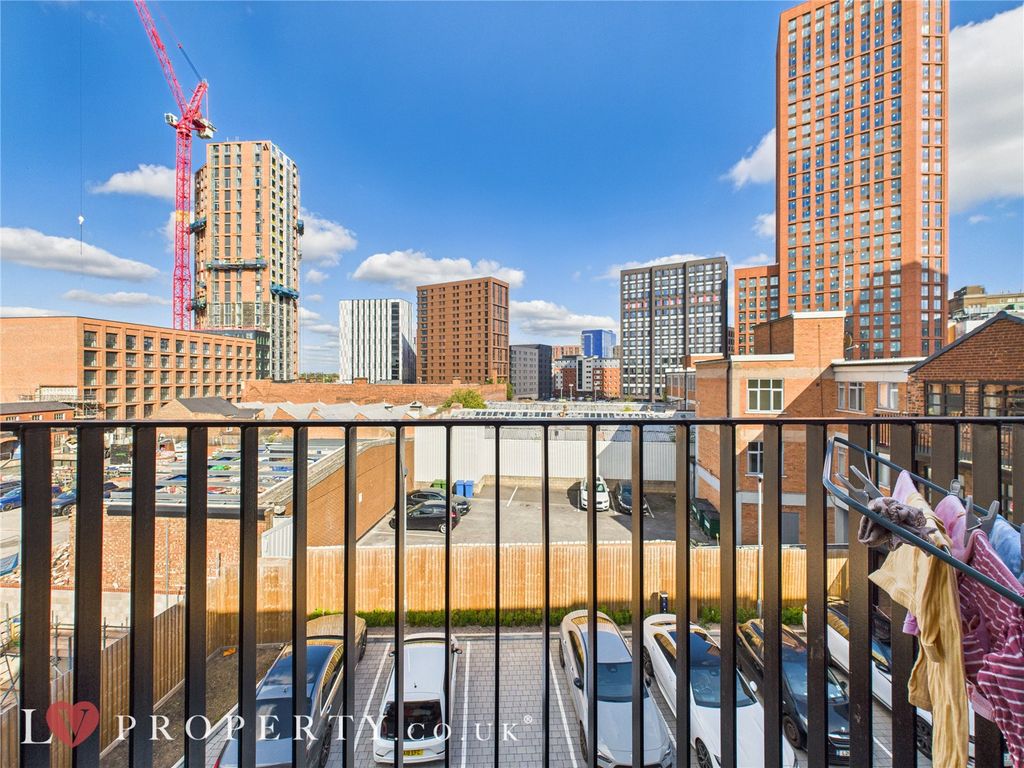 Property photo 1 of 12 Picture No. 09