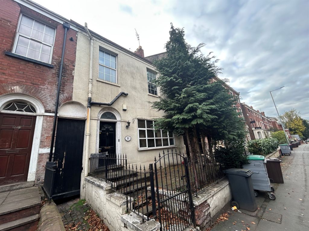 Property photo 1 of 3