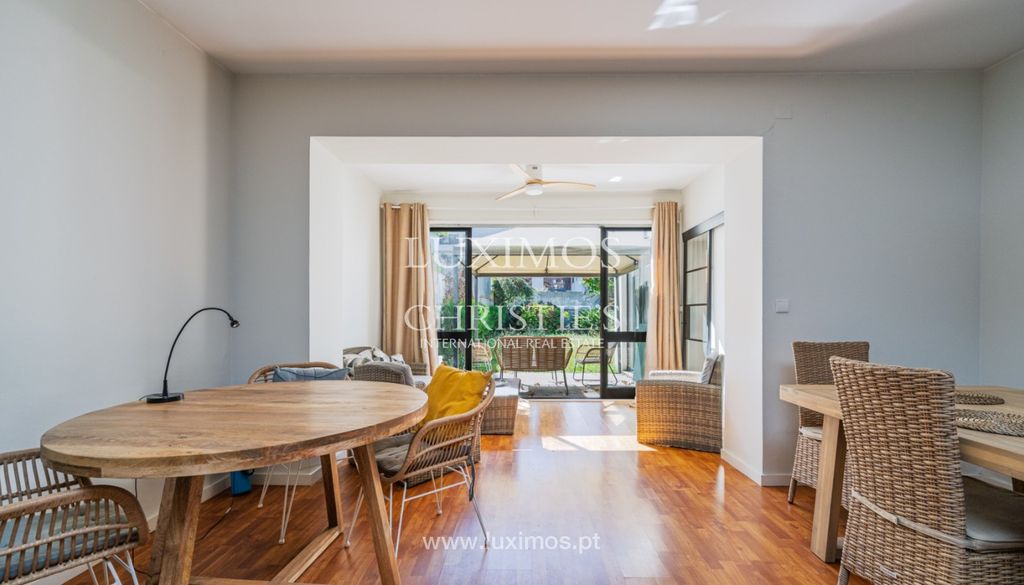 Property photo 1 of 25