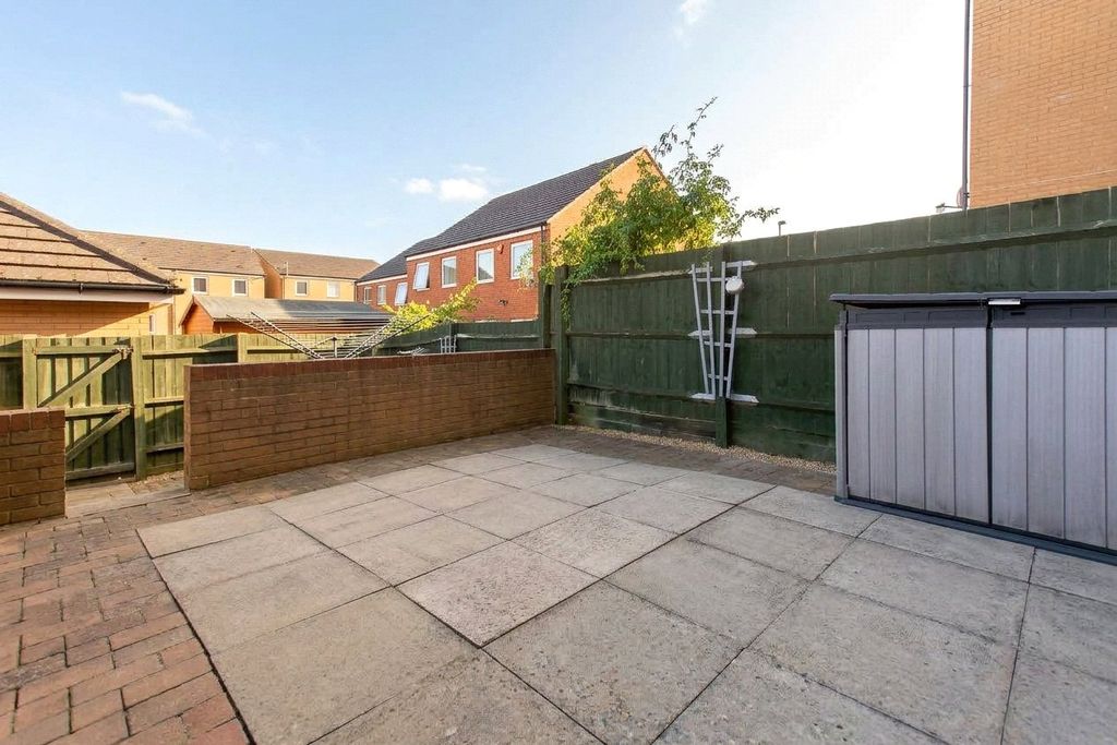 Property photo 3 of 20 Picture No. 16