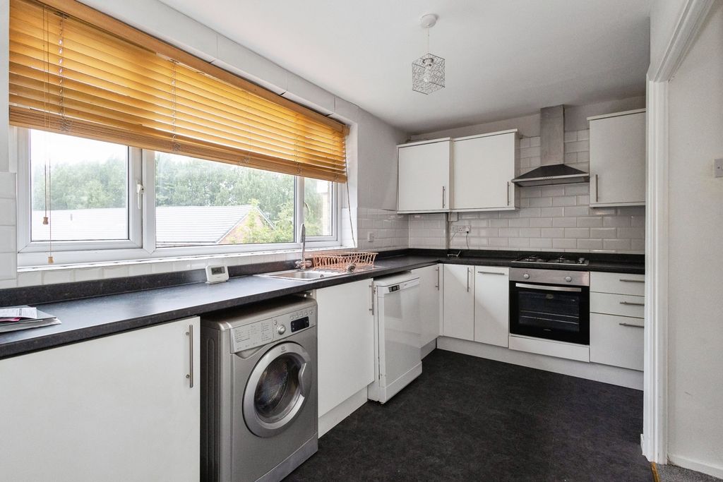 Property photo 2 of 16 Pbox-Img.Jpg