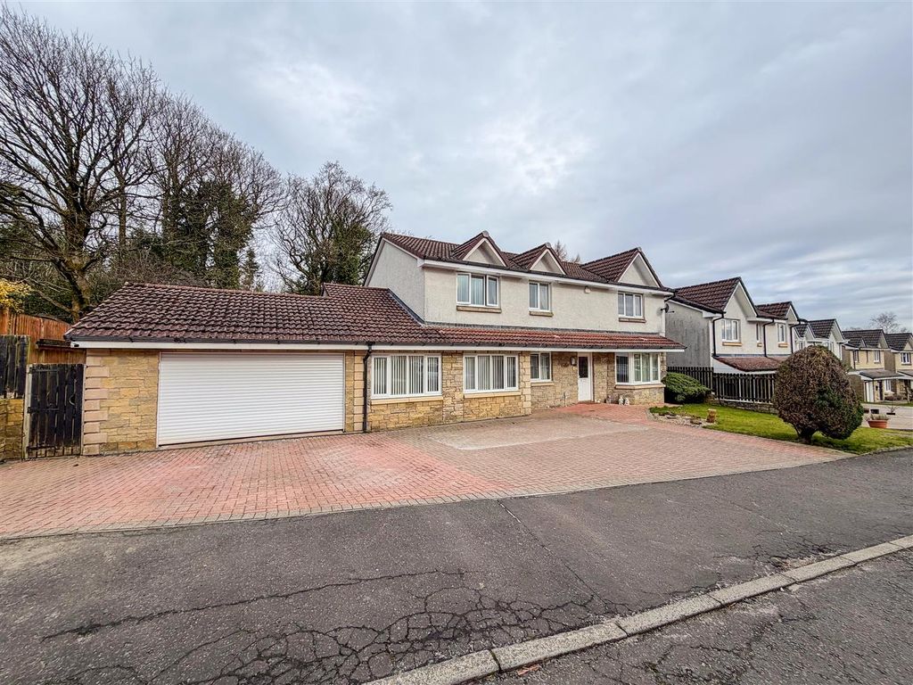 Property photo 1 of 36 External