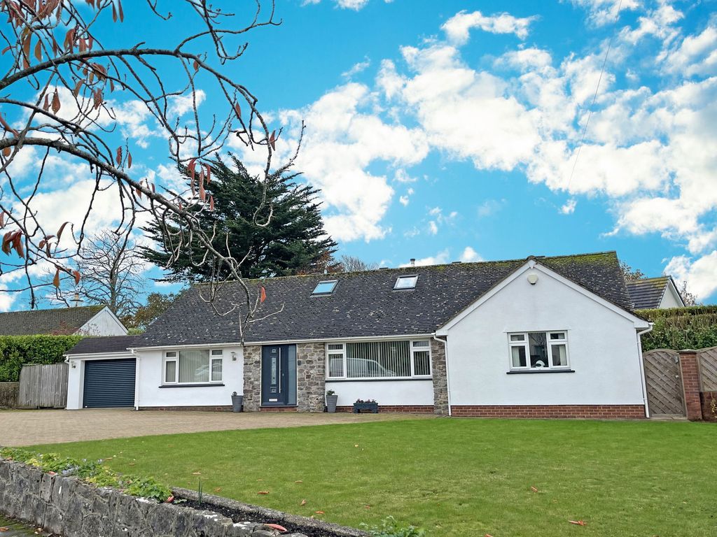 Property photo 1 of 24