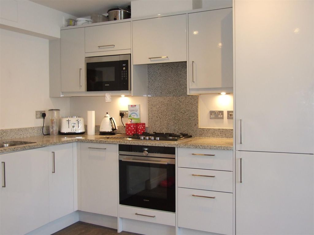 Property photo 2 of 12 13A11659.Jpg