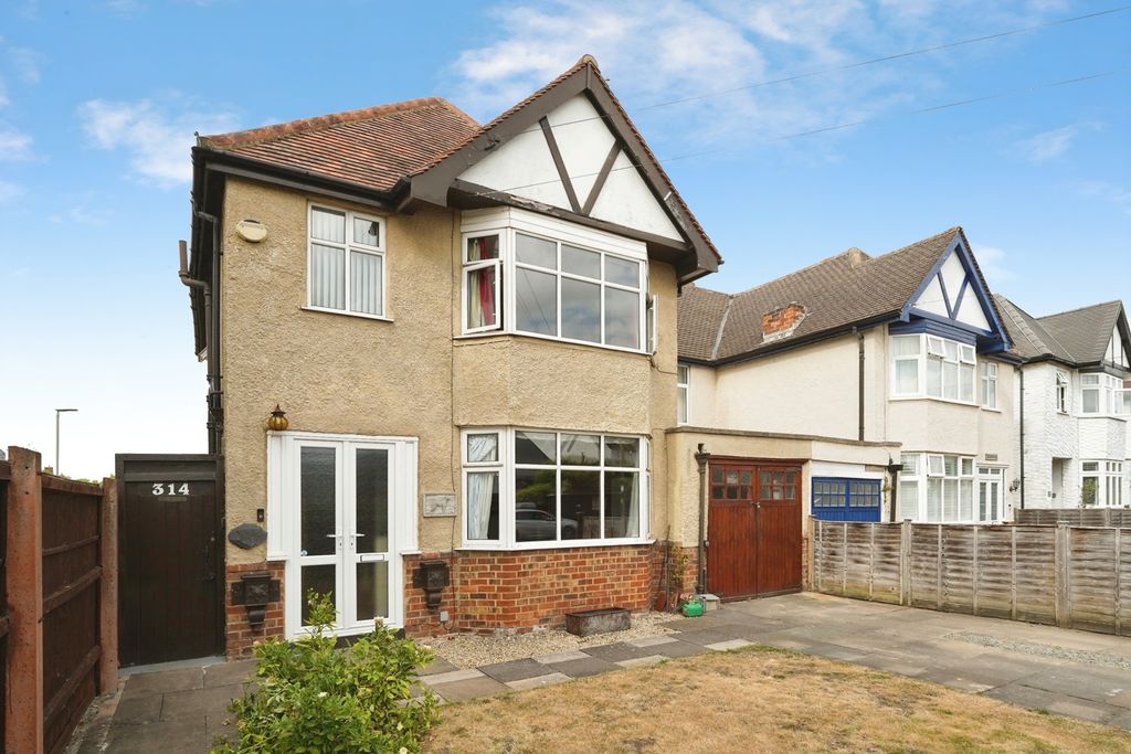 Property photo 2 of 21 Pbox-Img.Jpg