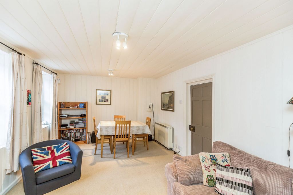 Property photo 2 of 10 Living / Dining Room