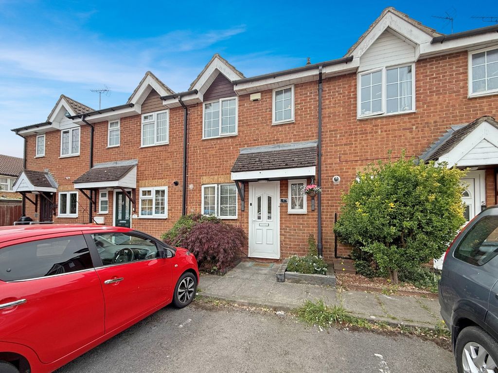 Property photo 1 of 9 4271990