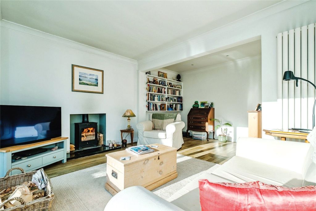 Property photo 3 of 26 Picture No. 76