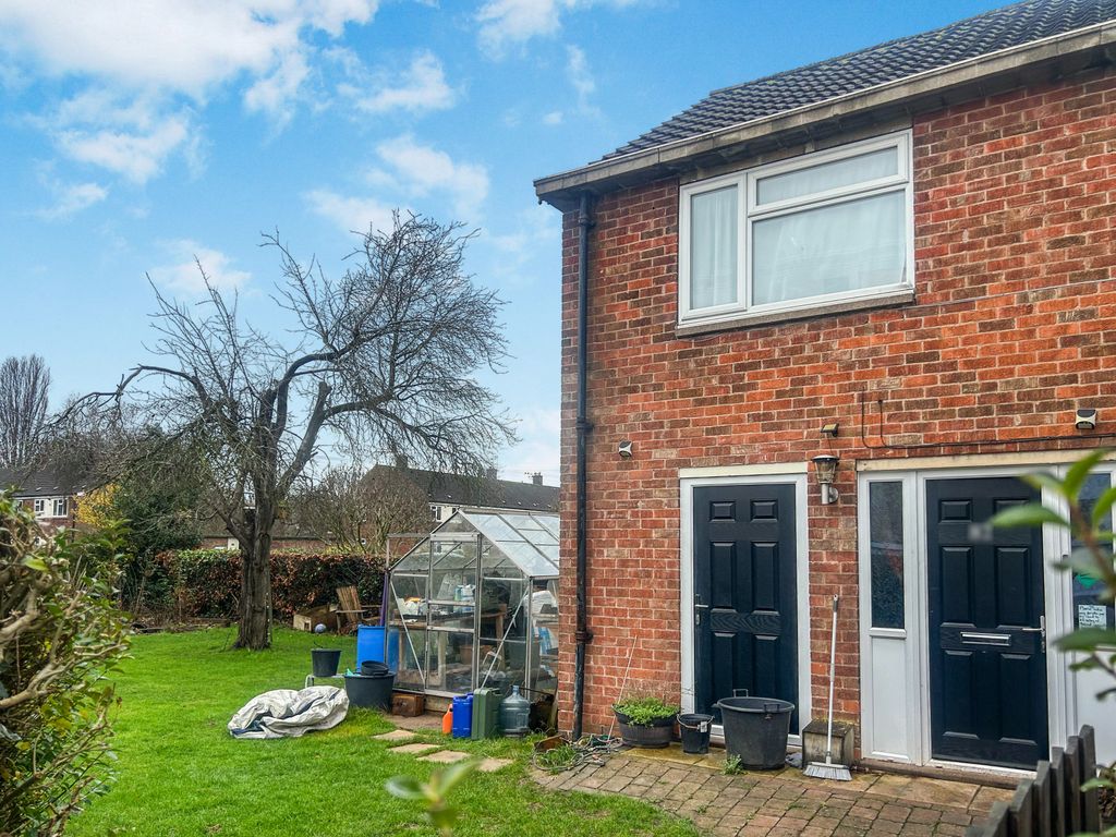 Property photo 2 of 5