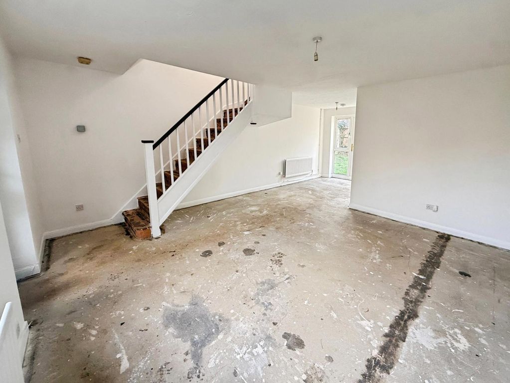 Property photo 3 of 16 Pbox-Img.Jpg