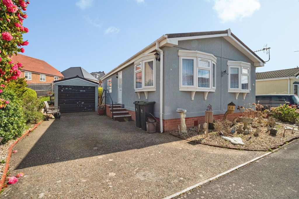 Property photo 1 of 20