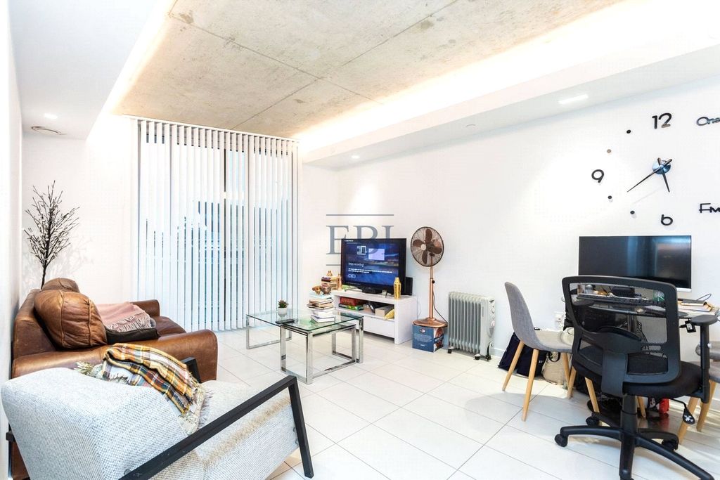 Property photo 1 of 17 Picture No. 29