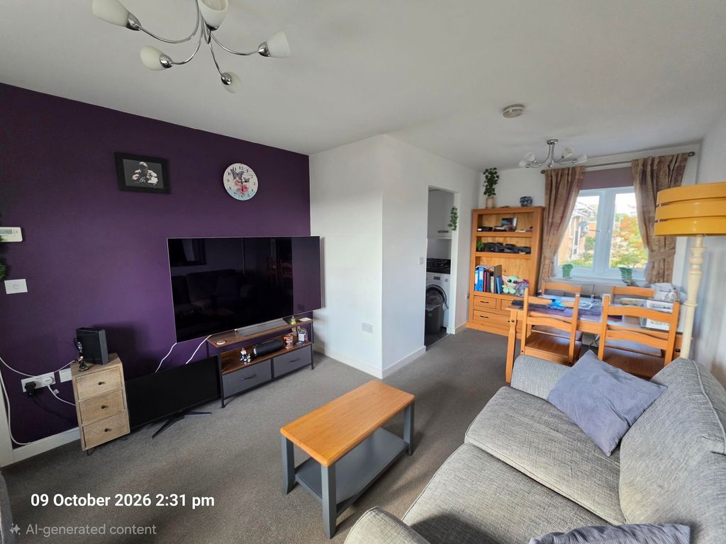 Property photo 3 of 6
