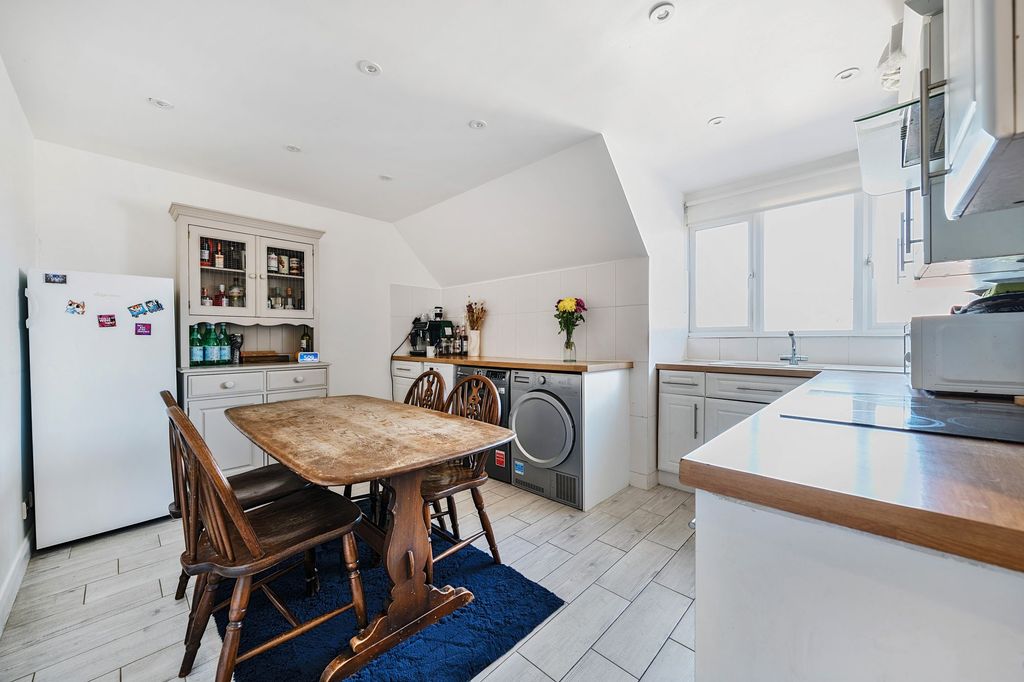 Property photo 2 of 13 Kitchen/ Dining Room