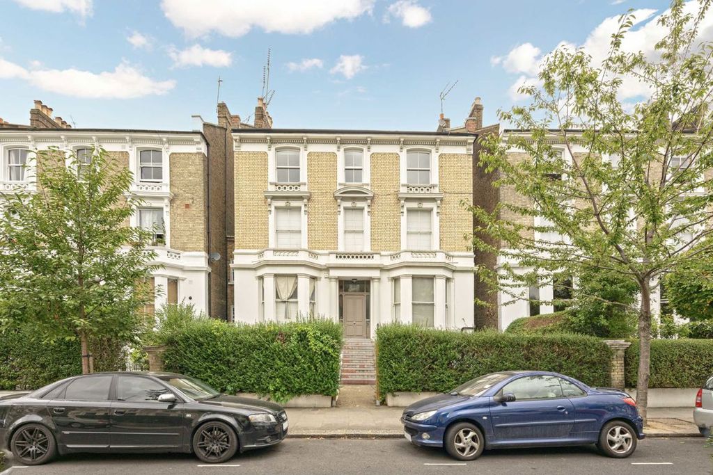 Property photo 1 of 4