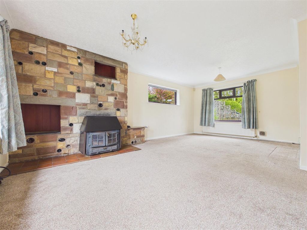 Property photo 2 of 13 Cam01407G0-Pr0159-Still001.Jpg