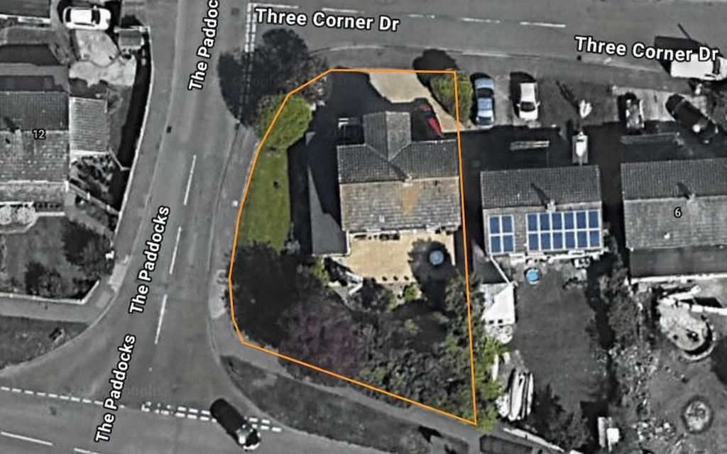 Property photo 2 of 23 E25F511B-c9c4-49E6-Ad70-cd30A6530Ed7