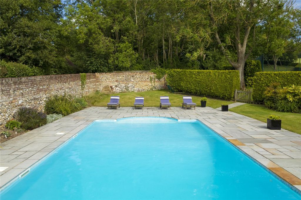 Property photo 3 of 22 Swimming Pool