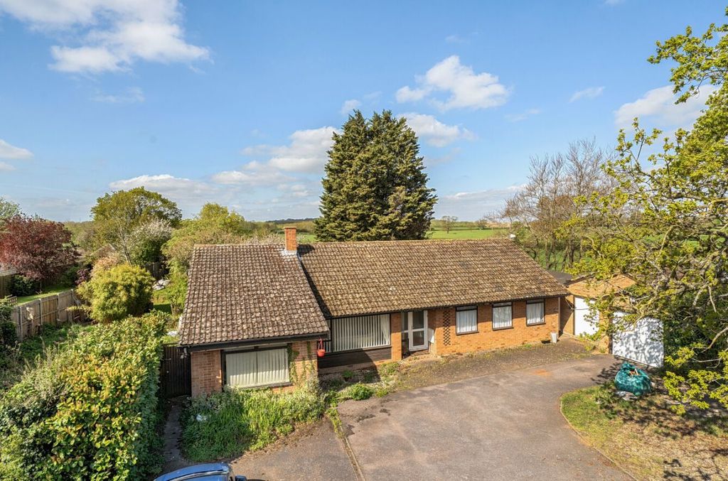 Property photo 1 of 26