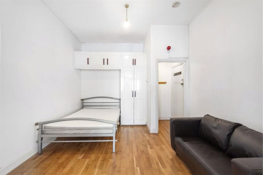 Property photo 2 of 10 Picture No. 02