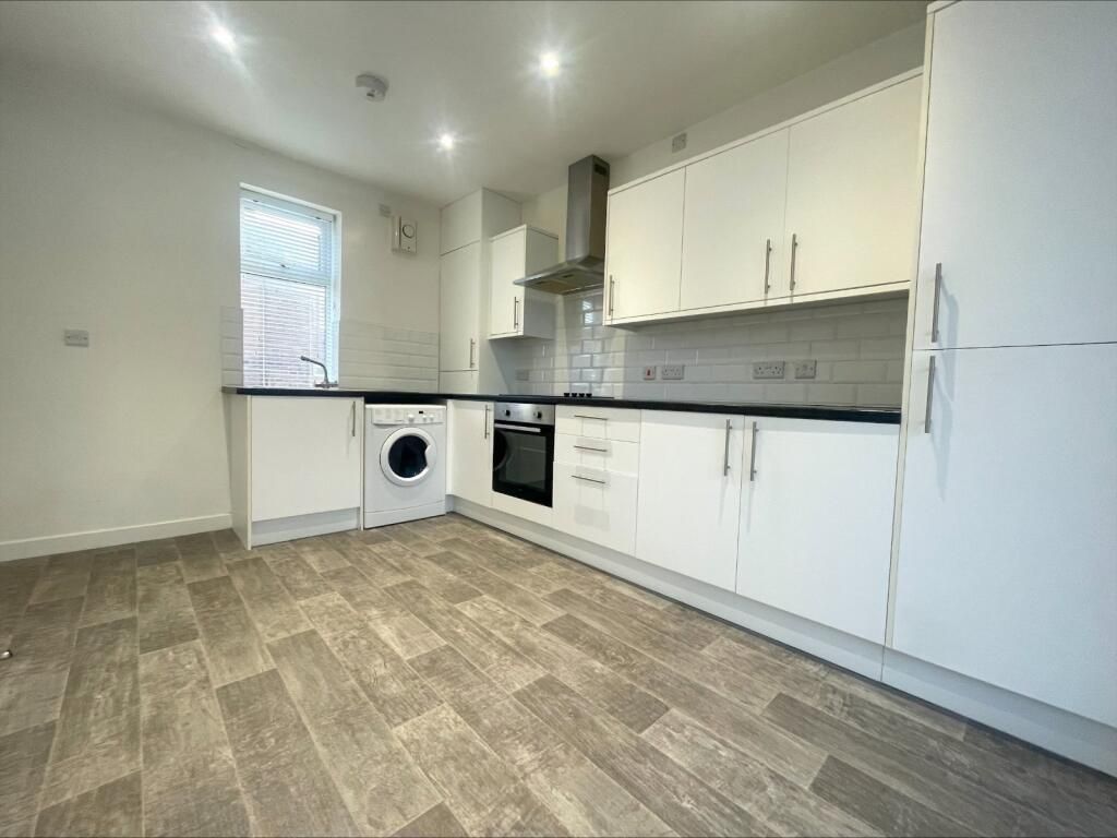 Property photo 2 of 5 Gallery