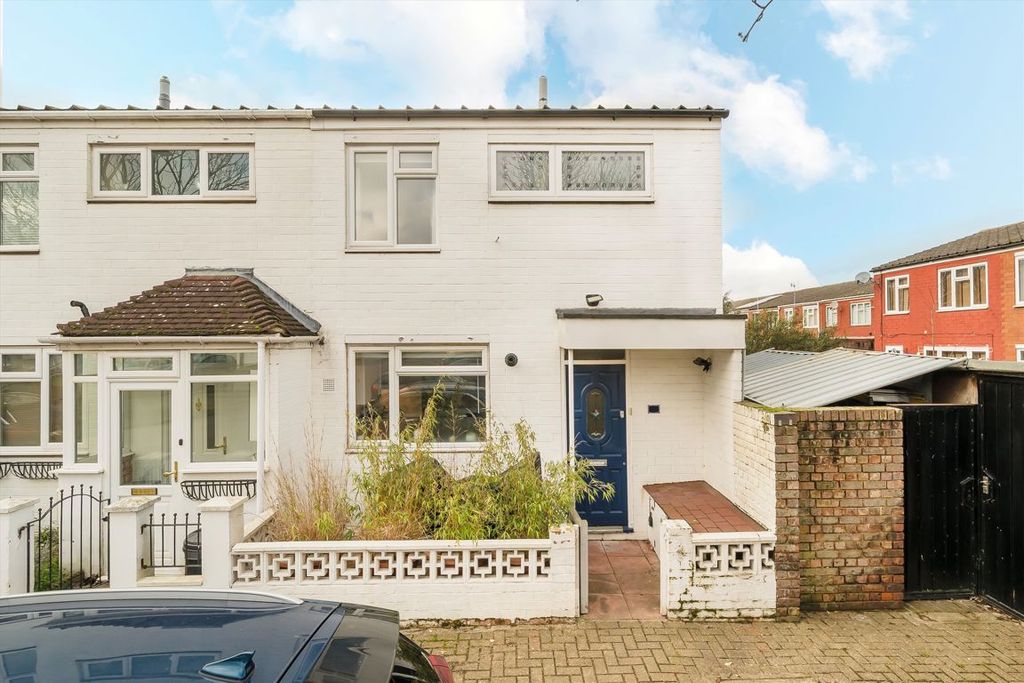 Property photo 1 of 10