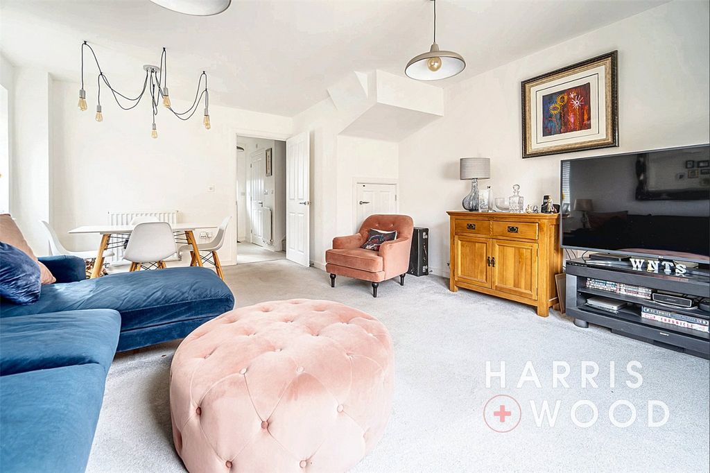 Property photo 3 of 15 Picture No. 24