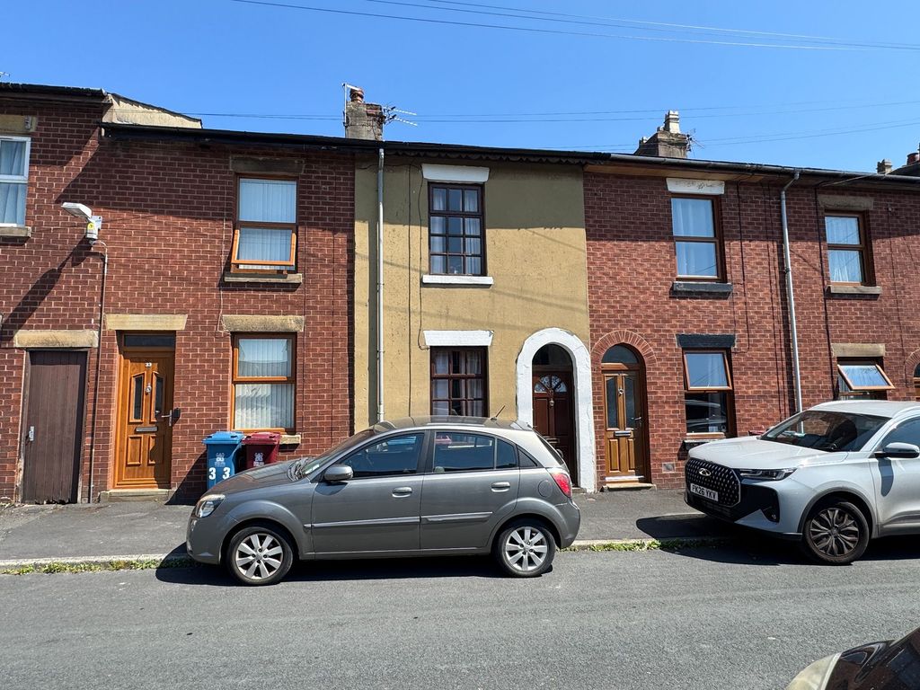 Property photo 1 of 1