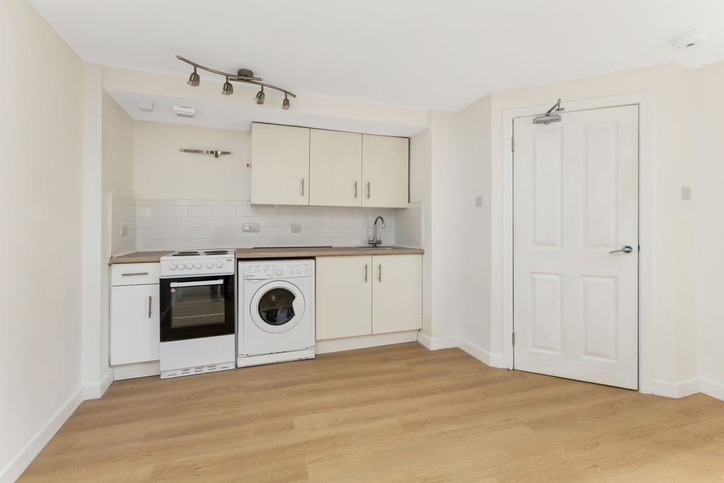 Property photo 3 of 13 Property Image 3