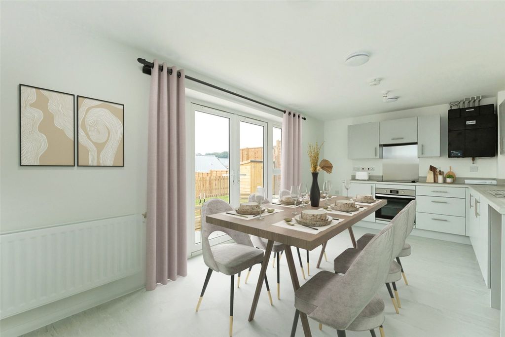 Property photo 2 of 11 Kitchen Diner