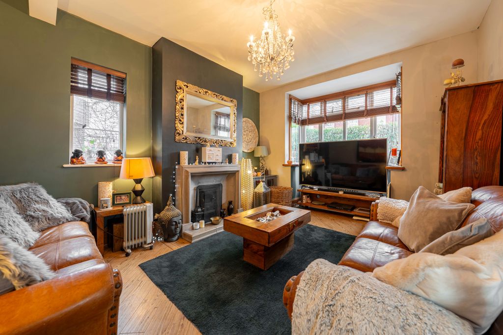 Property photo 1 of 43 The Vicarage01955