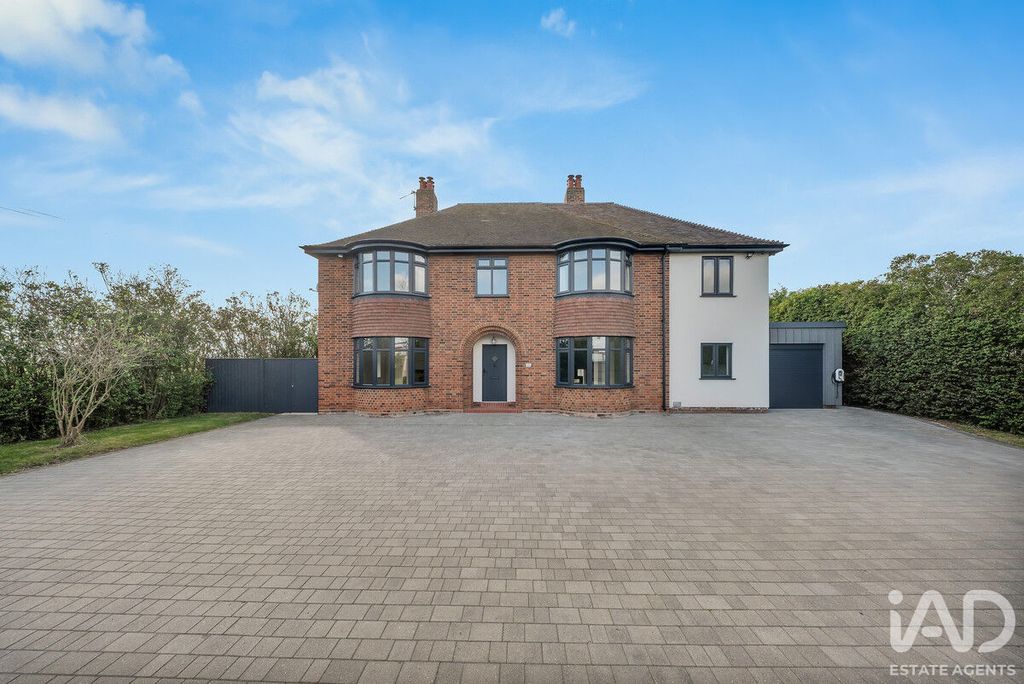Property photo 1 of 49