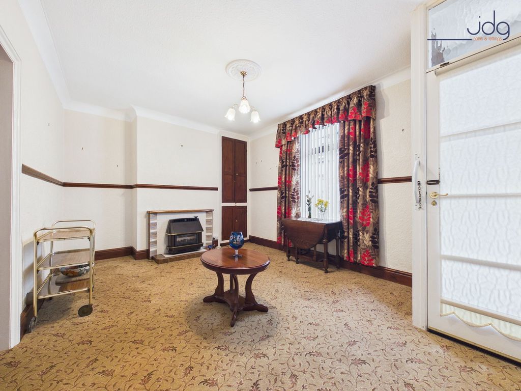 Property photo 3 of 15 Cosy Lounge With Gas Fire