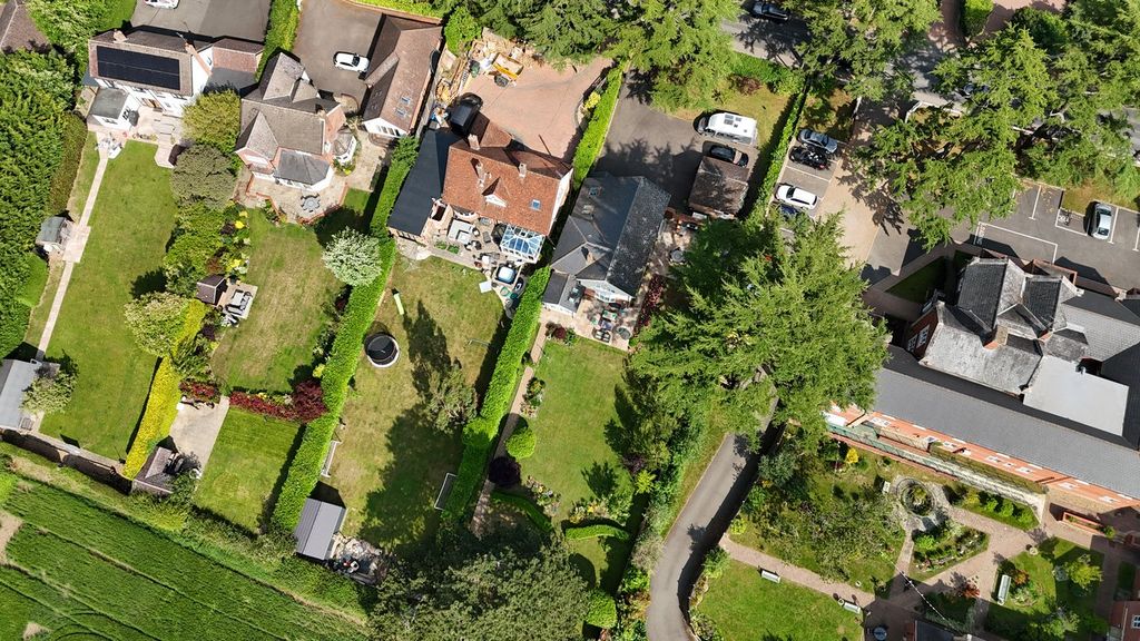 Property photo 1 of 51