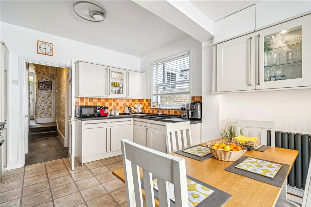 Property photo 2 of 15 Picture No. 05