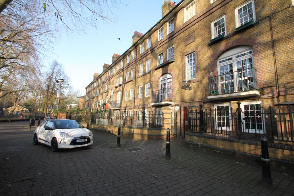 Property photo 2 of 5 Photo 5