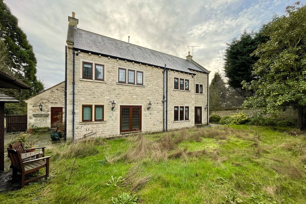 Property photo 3 of 39 29