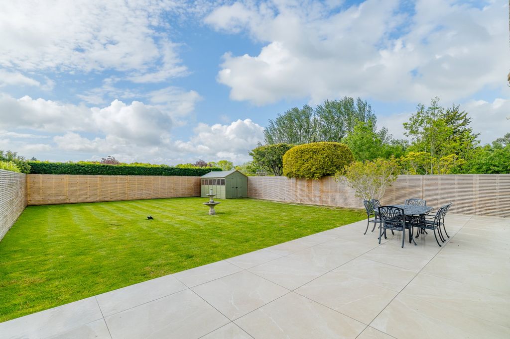 Property photo 3 of 32 Picture No. 39