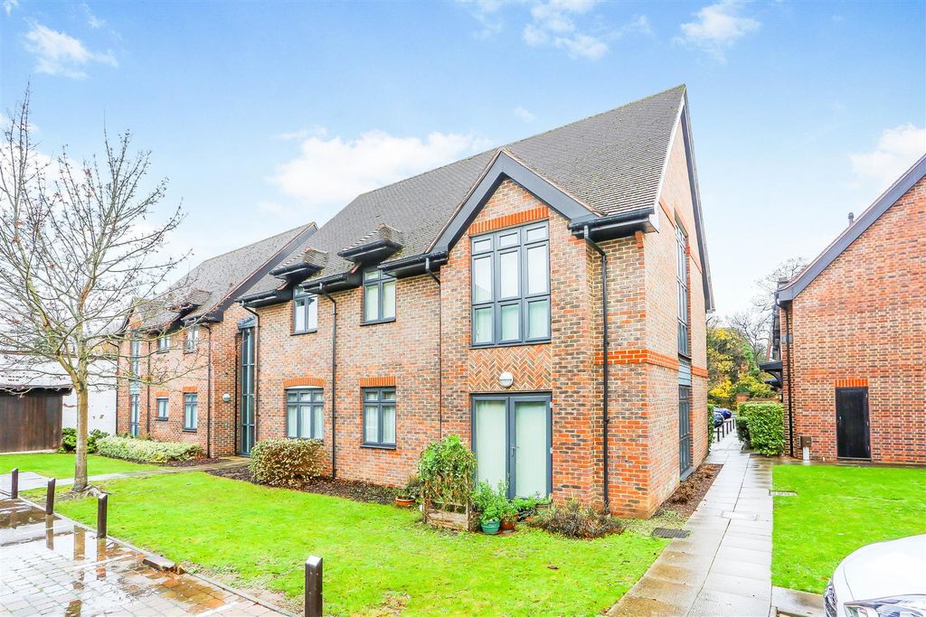 Property photo 1 of 16 1581979516 - 3.Jpg