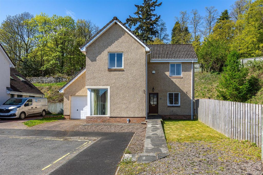 Property photo 1 of 33 19 Netherbank Galashiels 02.Jpg