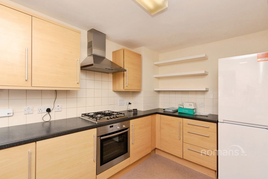 Property photo 2 of 9 Pbox-Img.Jpg