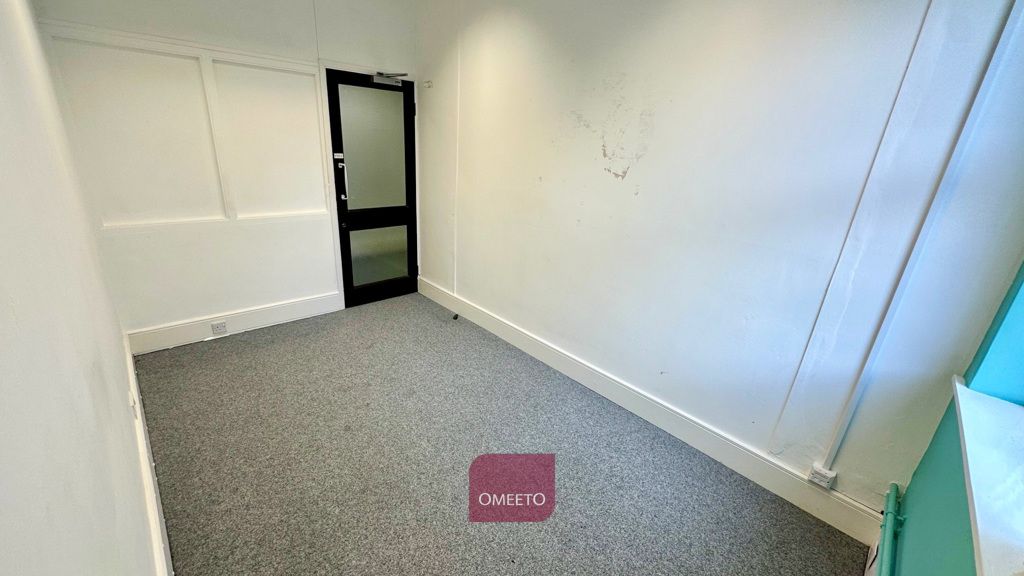 Property photo 2 of 4 Office To Let
