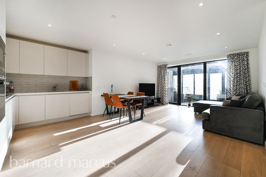 Property photo 2 of 10 Living Room